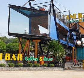 Container cafe Bar